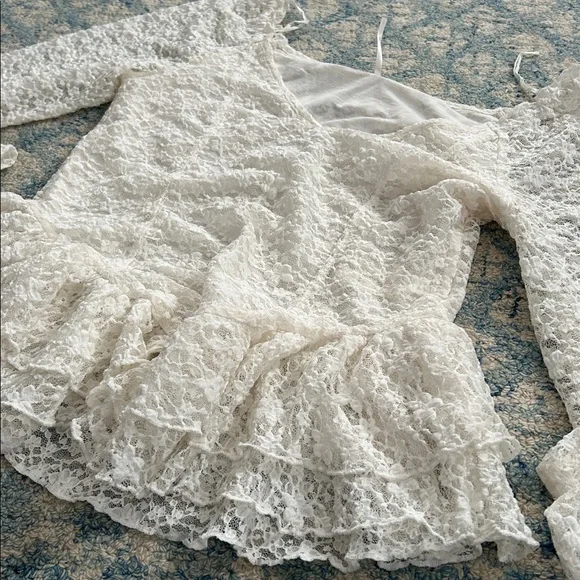 FP Stella White Lace Peplum Top large - Picture 3 of 7
